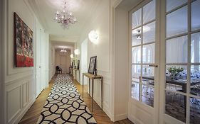 Relais12Bis Bed & Breakfast By Eiffel Tower